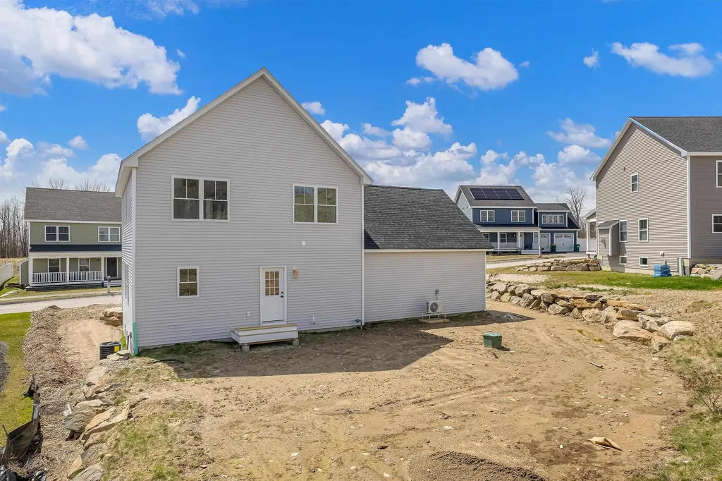 7 Eisenhower Drive Rochester NH 03867