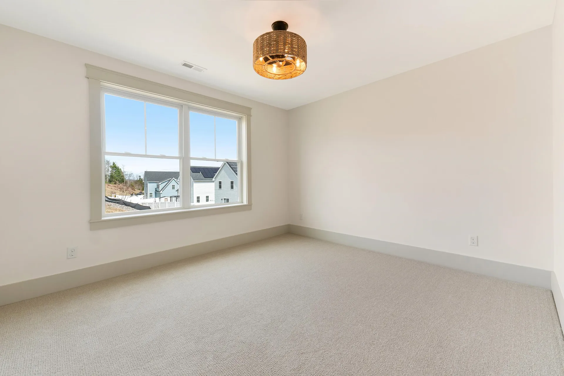 7 Eisenhower Drive Rochester NH 03867