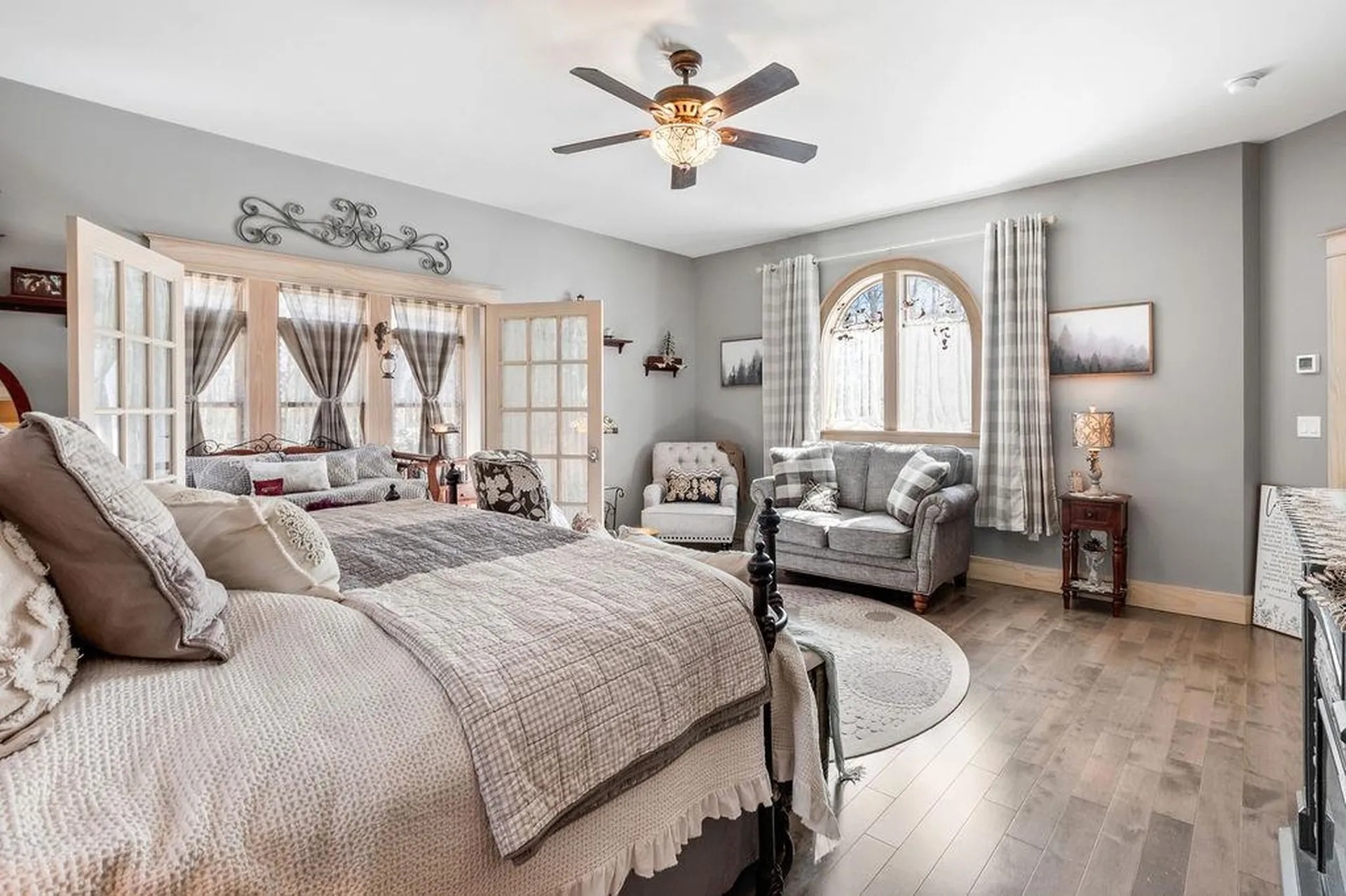 22 Tips Cove Road Wolfeboro NH 03894