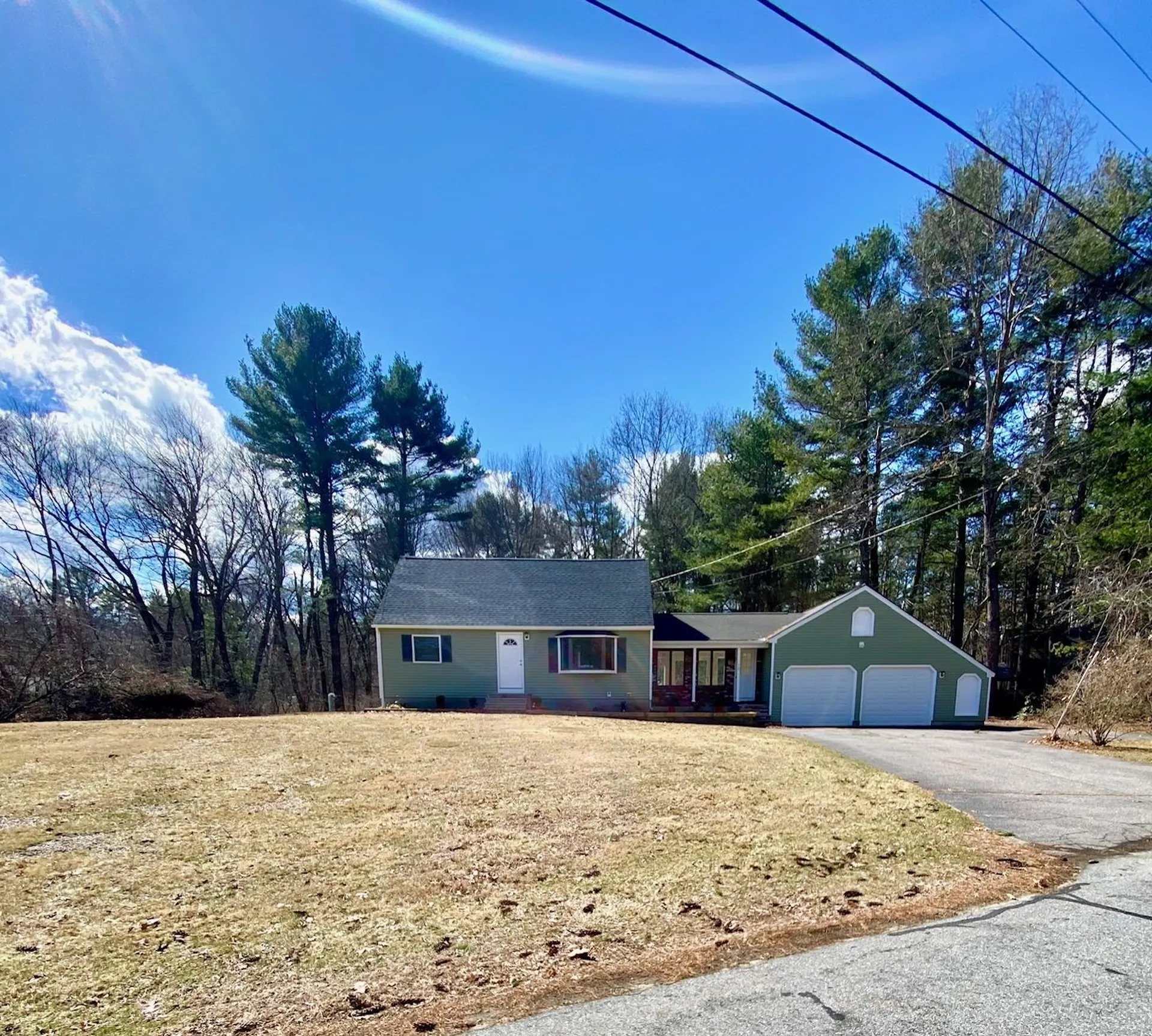 12 Lincoln Street Pelham NH 03076