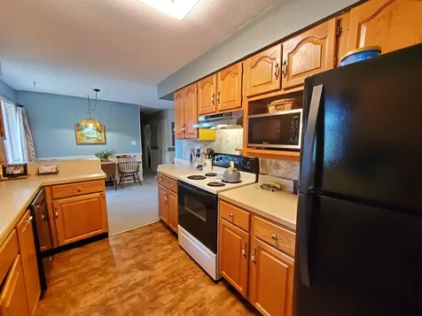 6 Gray Street Lebanon NH 03766