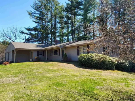 6 Gray Street Lebanon NH 03766