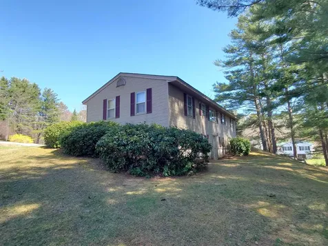 6 Gray Street Lebanon NH 03766