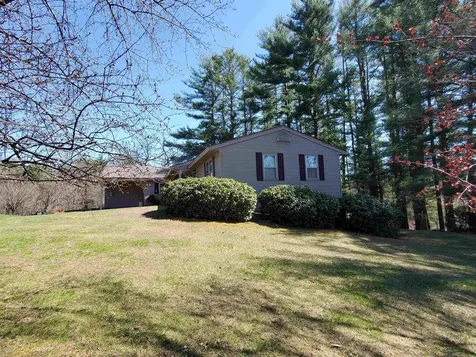6 Gray Street Lebanon NH 03766