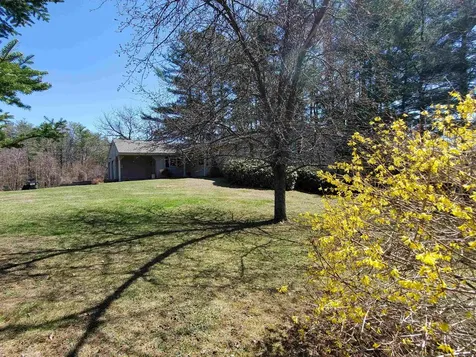 6 Gray Street Lebanon NH 03766
