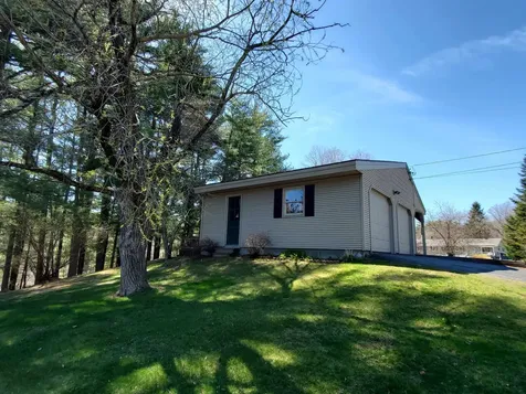 6 Gray Street Lebanon NH 03766
