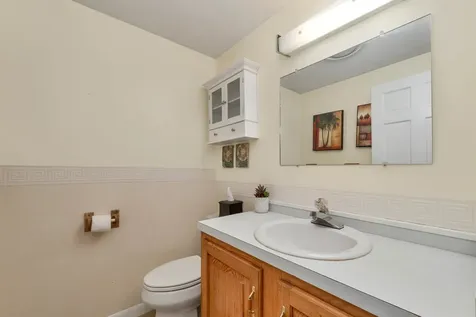 140 Reservoir Road Northfield NH 03276