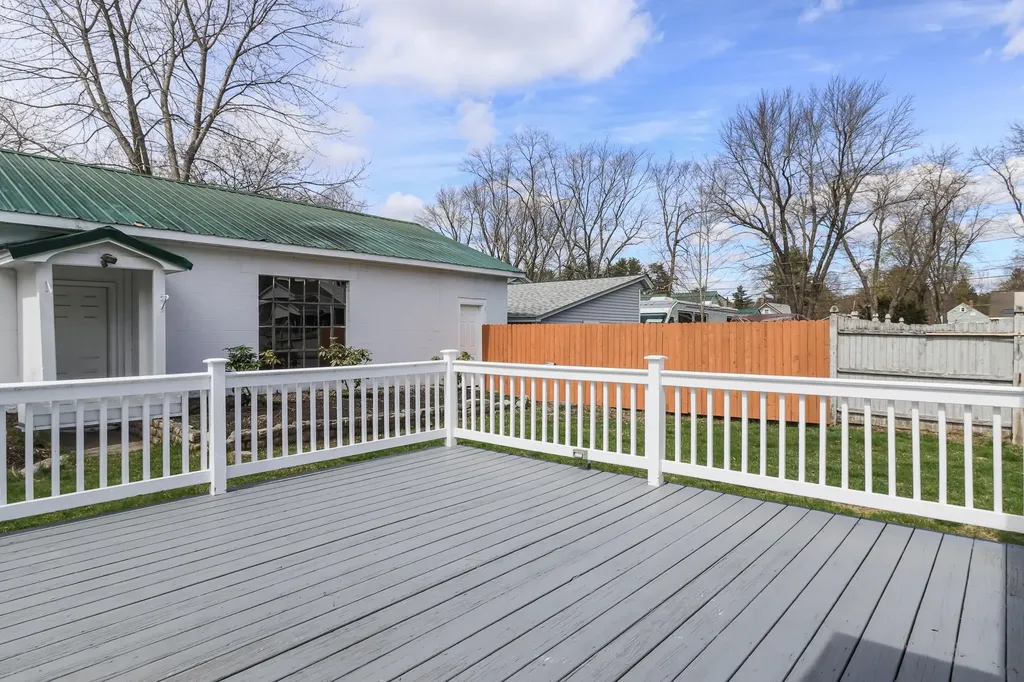 4 Nivelle Street Concord NH 03301