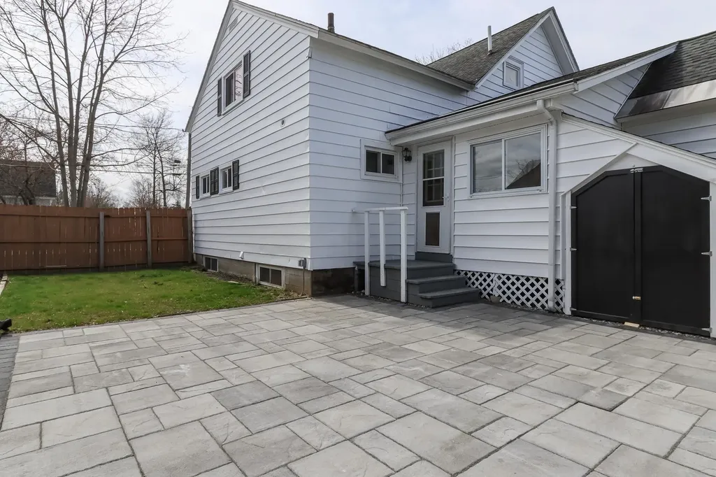 4 Nivelle Street Concord NH 03301