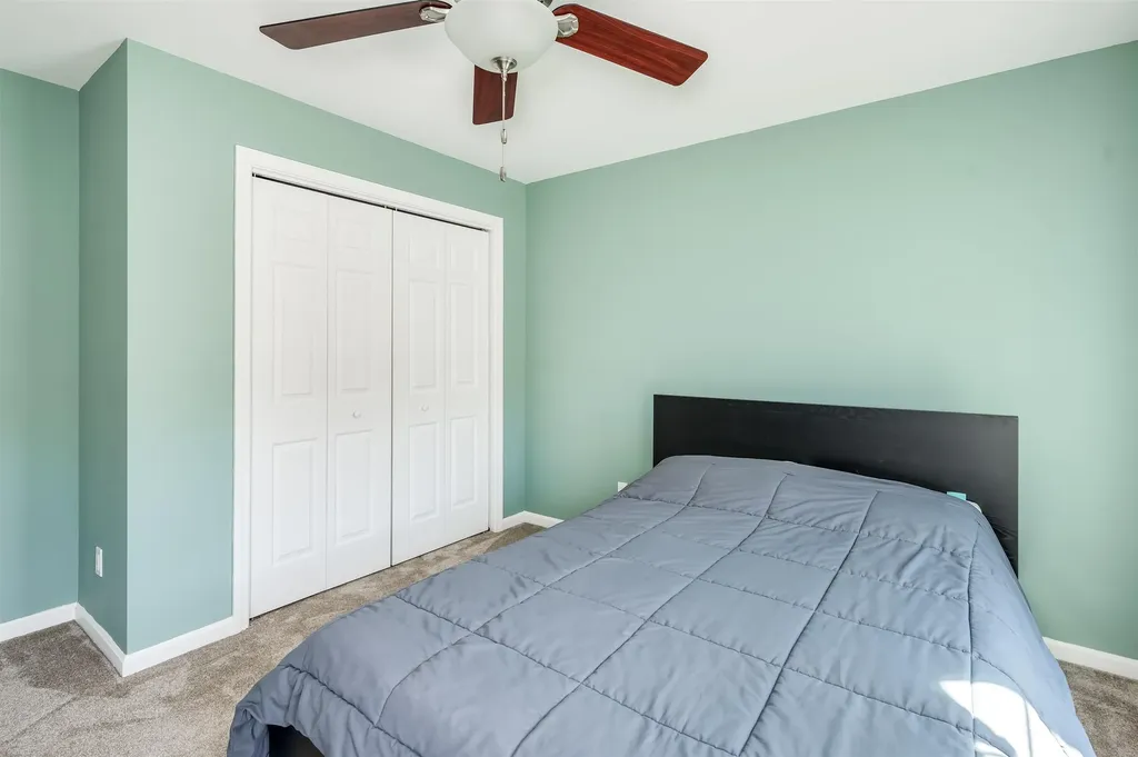 4 Sullivan Drive East Kingston NH 03827