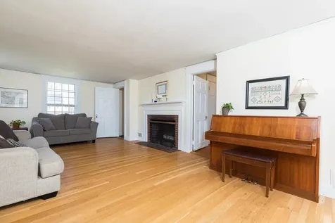38 Woodman Road Durham NH 03824
