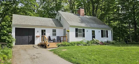 38 Woodman Road Durham NH 03824