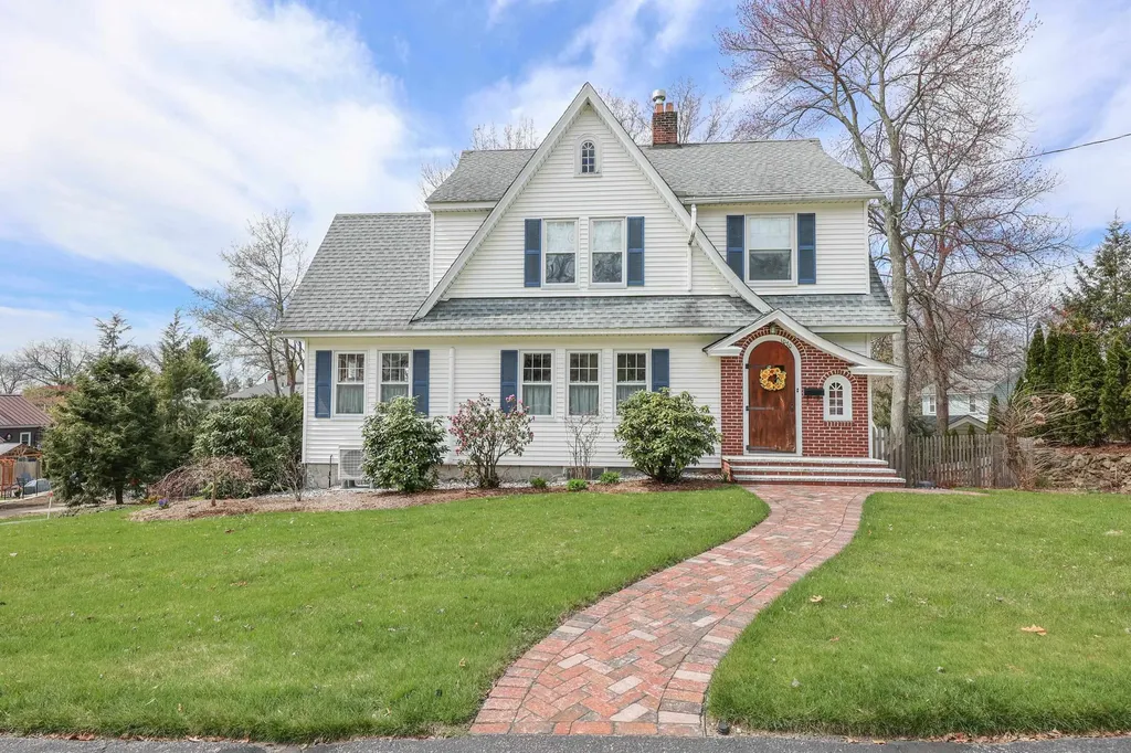 1070 Union Street Manchester NH 03104