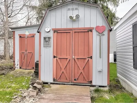 161 Penny Lane Shelburne VT 05482
