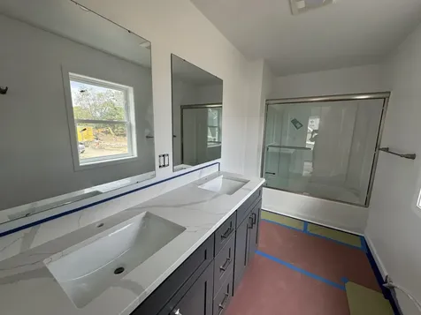 10 Magnolia Way Keene NH 03431