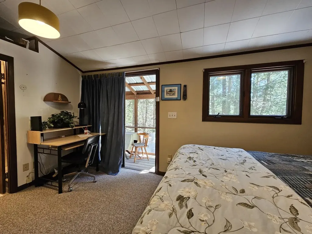 1495 Chester Road Grafton VT 05146