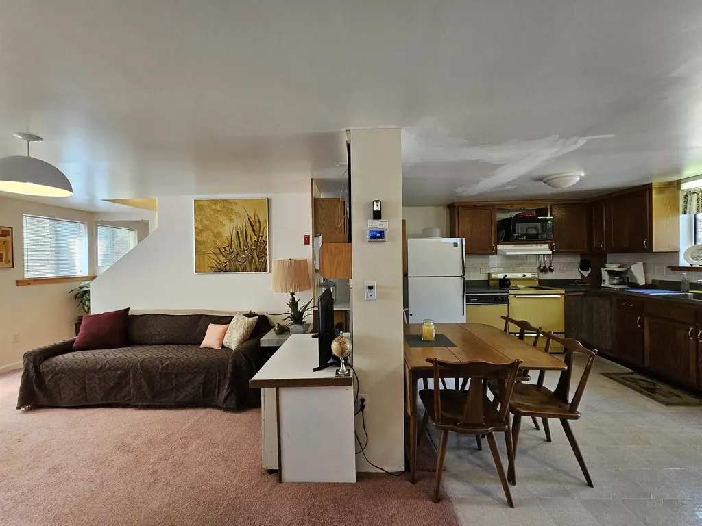1495 Chester Road Grafton VT 05146