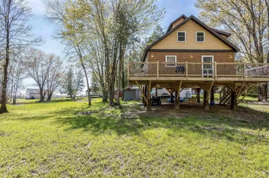 11 Hojaboom Road St. Albans Town VT 05478