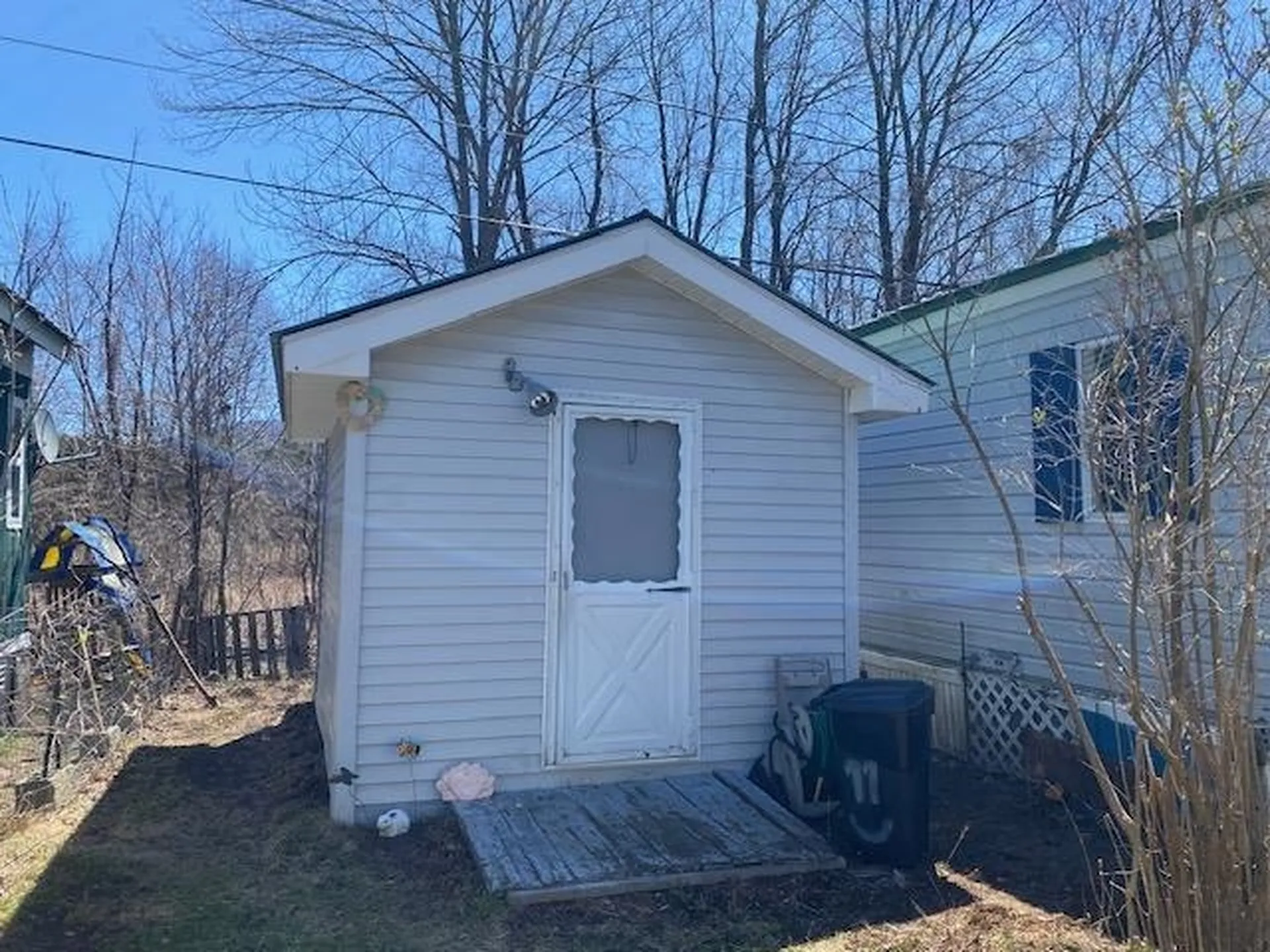 11 Dublin Street Gorham NH 03581
