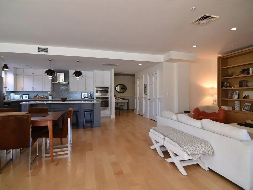 40 College Street Burlington VT 05401