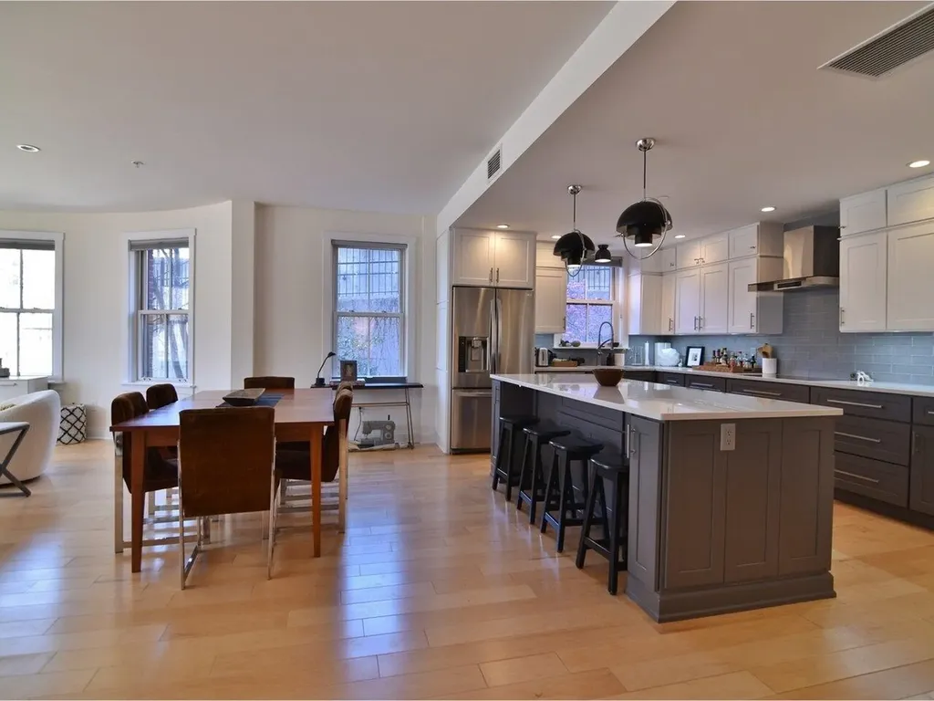 40 College Street Burlington VT 05401