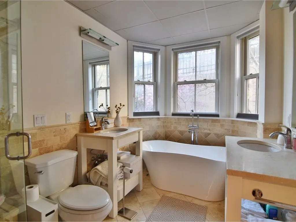 40 College Street Burlington VT 05401