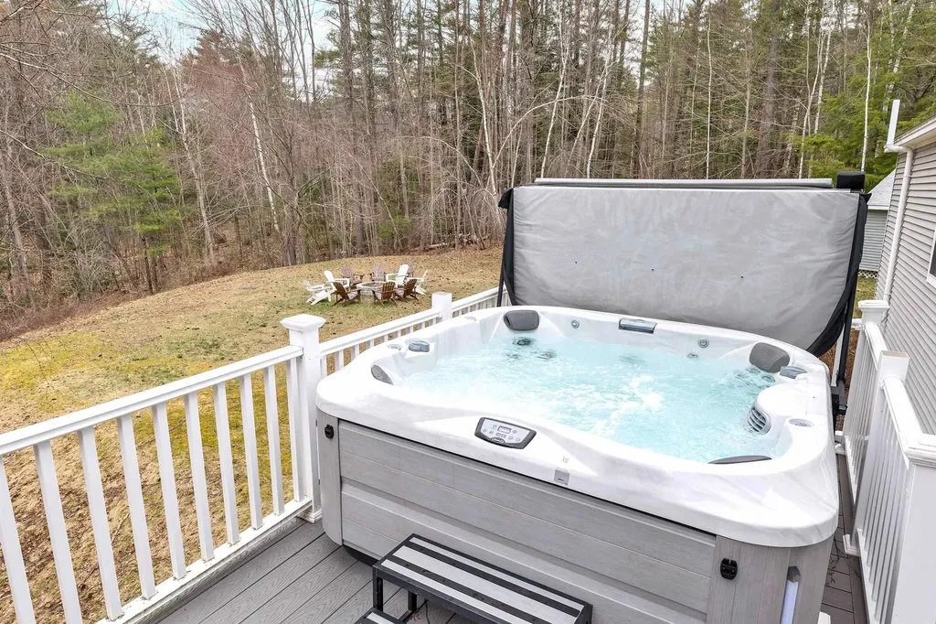 602 Thorn Hill Road Bartlett NH 03845