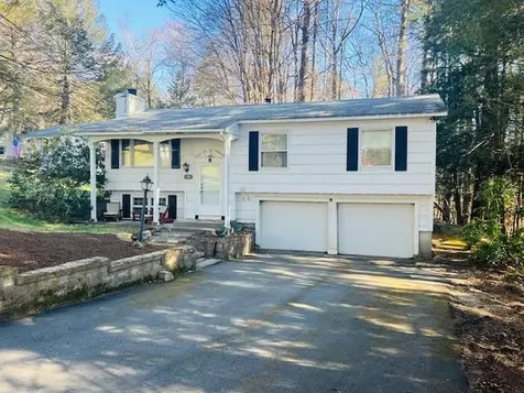 81 Carriage Hill Road Brattleboro VT 05301