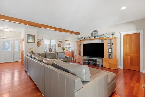 90 Center Road Canterbury NH 03224