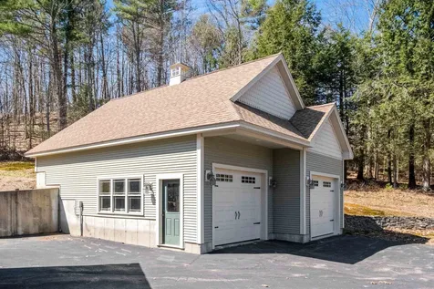 90 Center Road Canterbury NH 03224