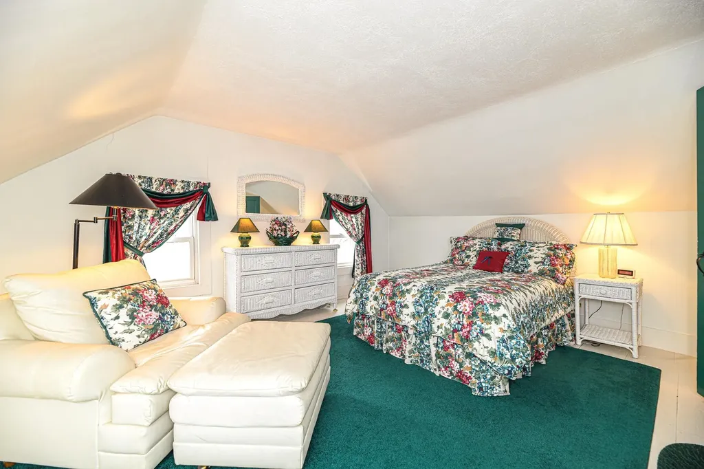 7 Green Street Exeter NH 03833