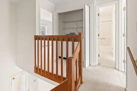 71 Cumberland Road Burlington VT 05401