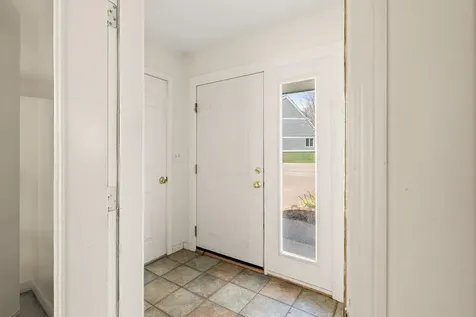 71 Cumberland Road Burlington VT 05401