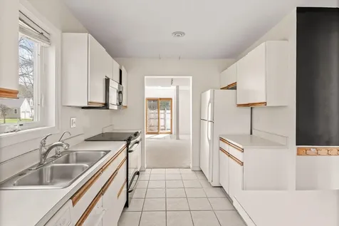 71 Cumberland Road Burlington VT 05401