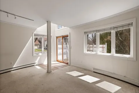 71 Cumberland Road Burlington VT 05401