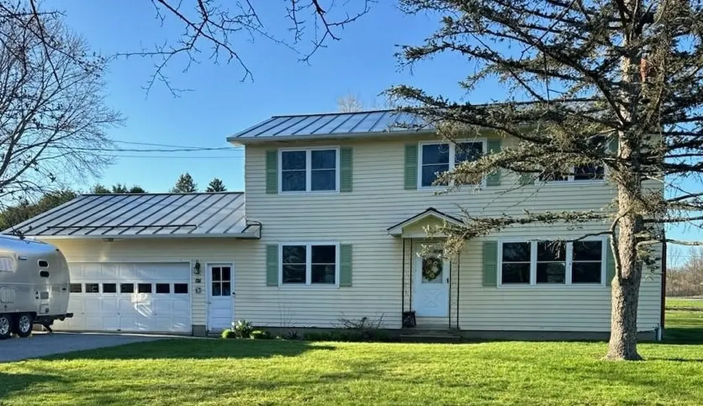 67 Terrace Heights Weybridge VT 05753