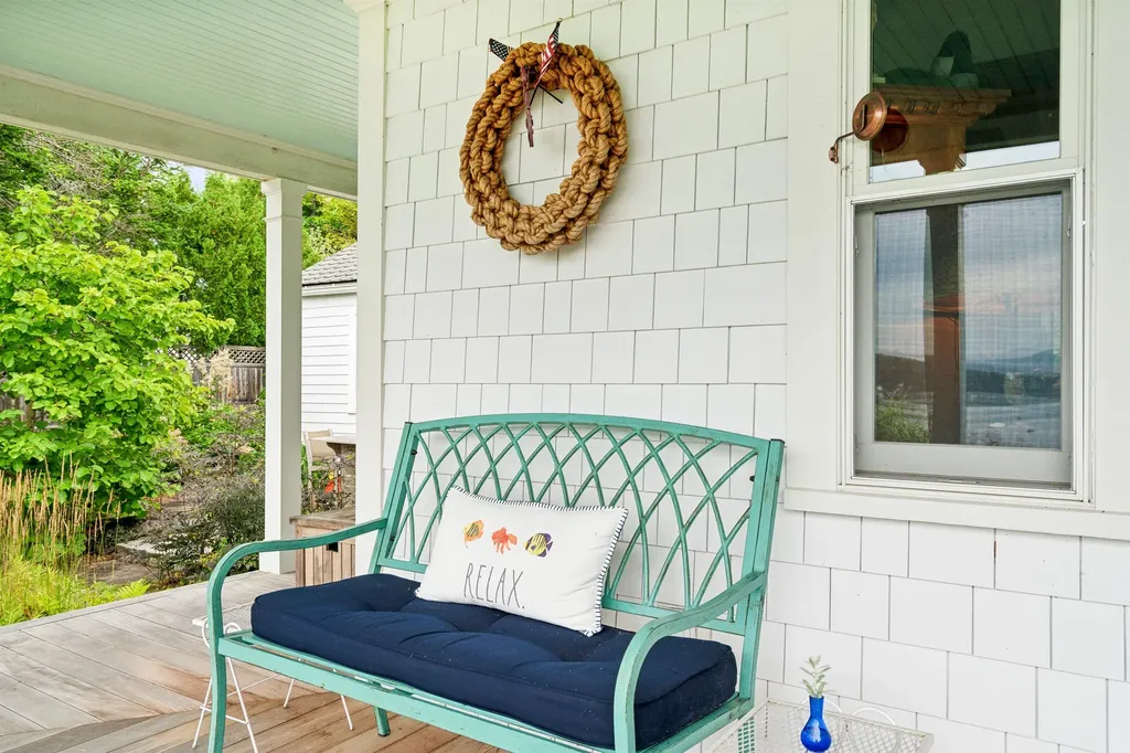 496 Shaker Boulevard Enfield NH 03748