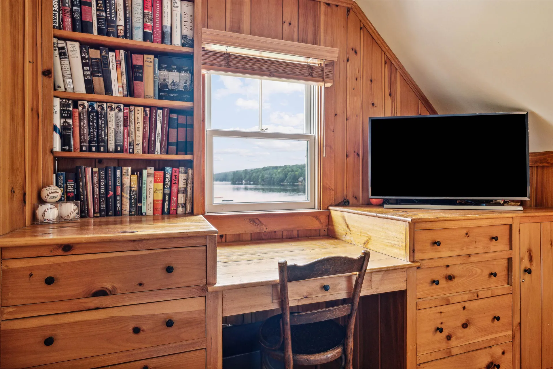 496 Shaker Boulevard Enfield NH 03748