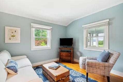 496 Shaker Boulevard Enfield NH 03748
