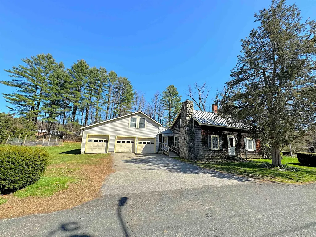 10 Fairbrothers Avenue Charlestown NH 03603