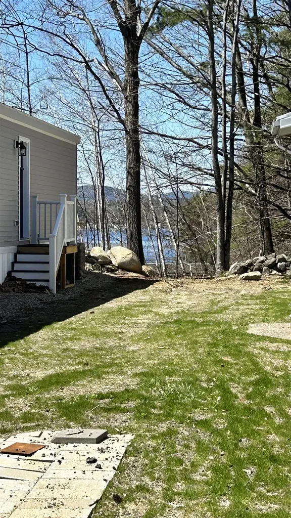 9 Sargent Place Gilford NH 03249