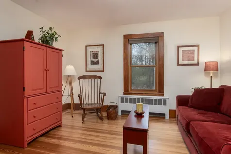 44 Pleasant Street Goffstown NH 03045