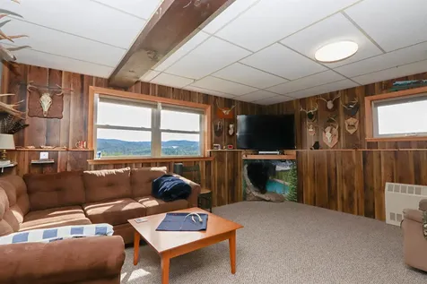 604 Lapierre Drive St. Johnsbury VT 05819