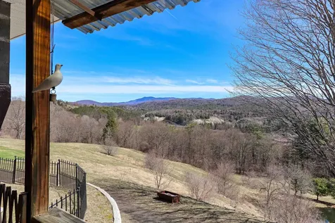 604 Lapierre Drive St. Johnsbury VT 05819