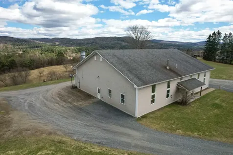 604 Lapierre Drive St. Johnsbury VT 05819