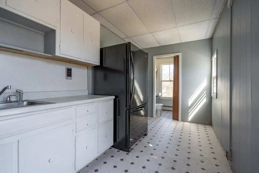 151 Ray Street Manchester NH 03104