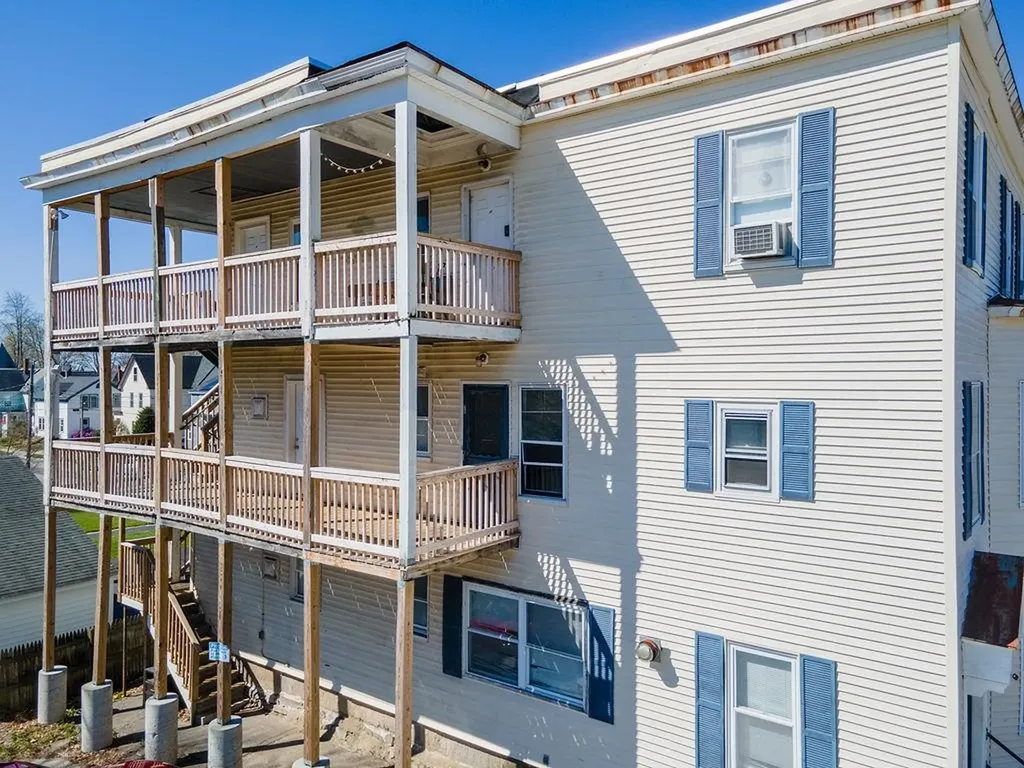 151 Ray Street Manchester NH 03104