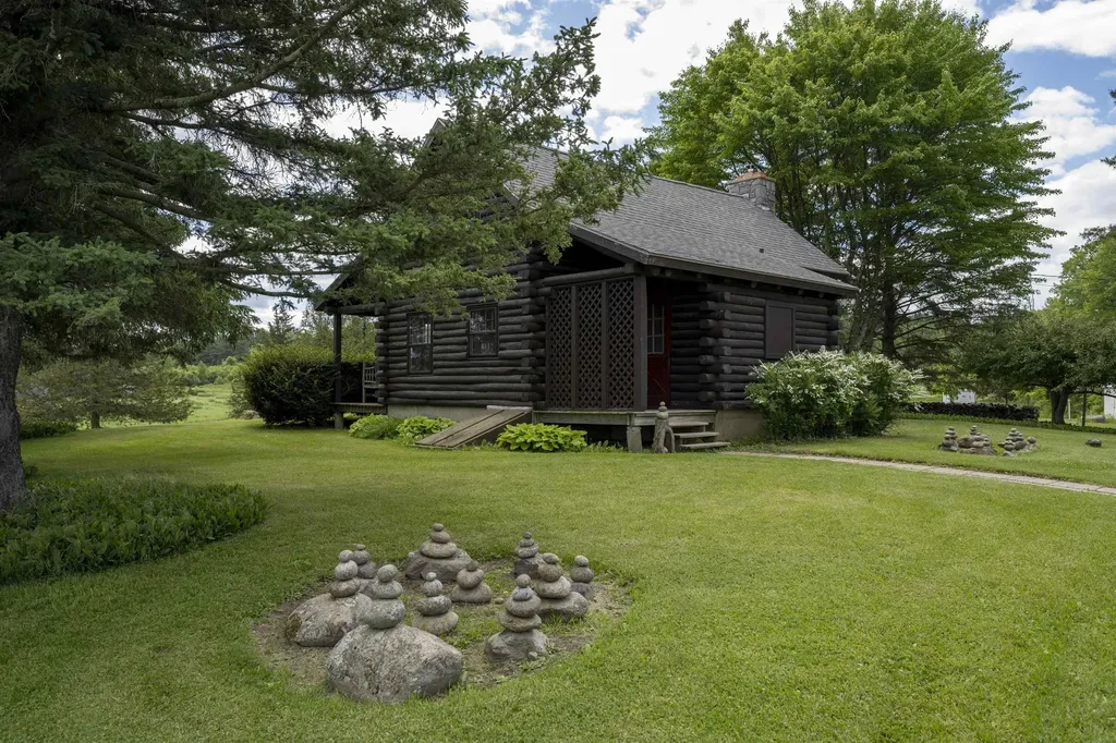 3991 Green Street Waltham VT 05491