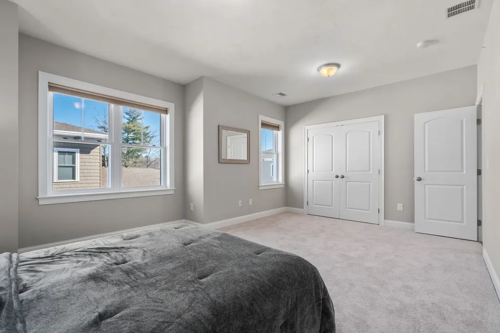 9 Milano Way Salem NH 03079