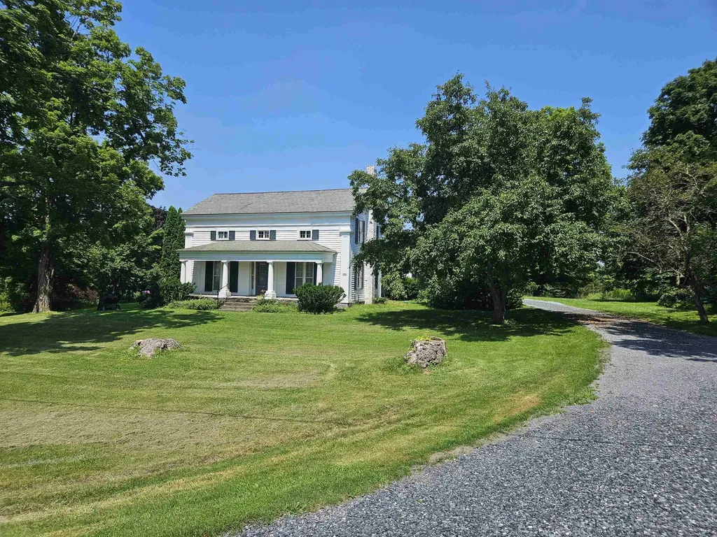 2672 Weybridge Road Weybridge VT 05753